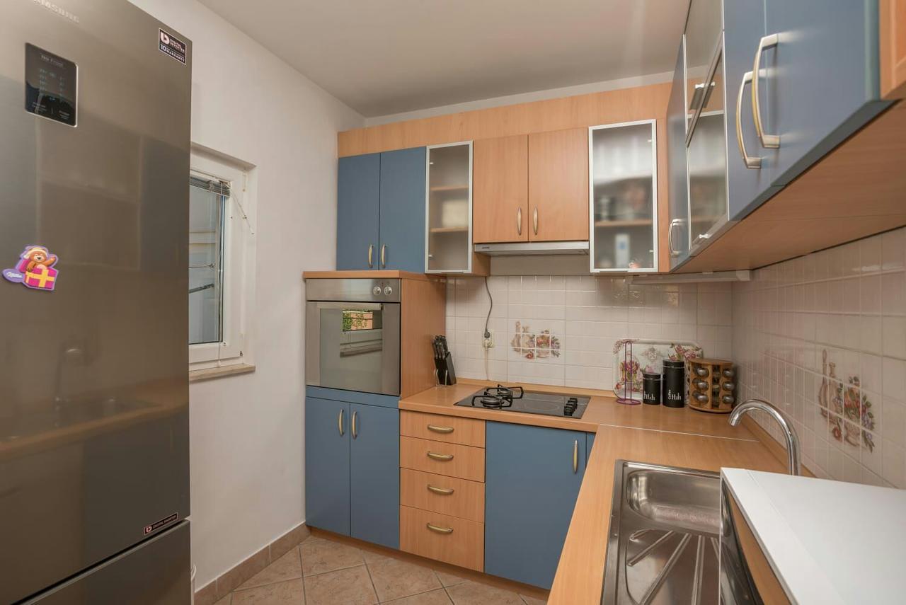Apartments Matko Макарска Екстериор снимка